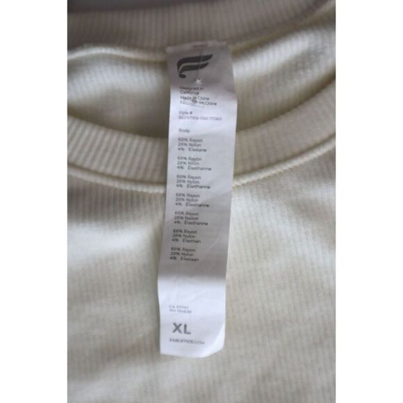 Fabletics SS2147918 Women's Sz XL Coconut/Ivory Taylor Short-Sleeve Top - Picture 3 of 9